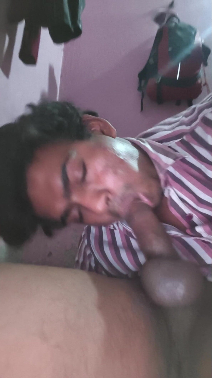 Sa123bh: Desi heißer indischer junge lutscht schwanz in der nacht