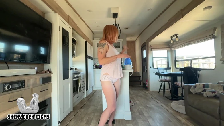 Jane Cane: Některé Bts z dnešního nového videa "přežívající vlnu veder s mojí...