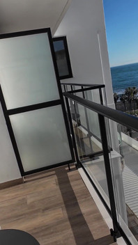 Onrealistisch grote lul man bracht me naar de Costa del Sol voor het zuigen van zijn enorme lul