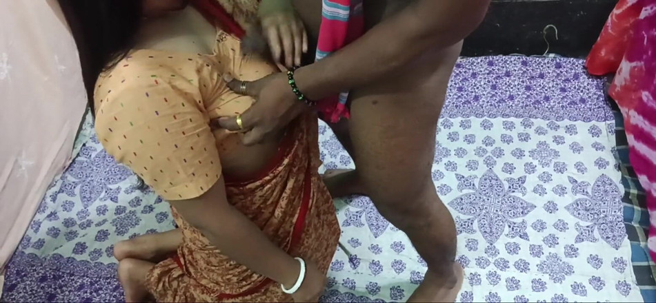 Mimxxx01: New Bengali Boudi Romantic Fucking with House Owner