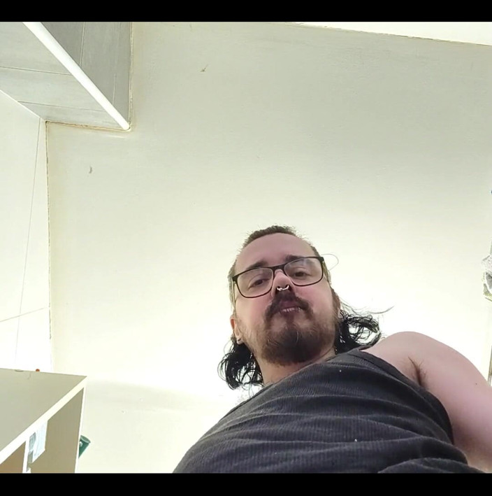 Nat born sinner: Get Your Nose in My Hairy Musky Hole and Sniff...
