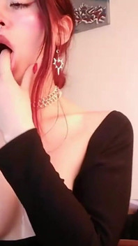 Mon Cousin Me Filme Pendant Que Je Suis À La Maison Et Je Me Fais Baiser À Fond