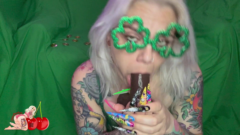 CherryBombBomb: Slutty leprechaun dicrot sperma di ujung pelangi