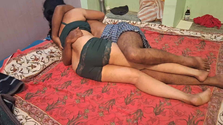 Sexy sindu: Video seks ciuman panas bhabhi seksi