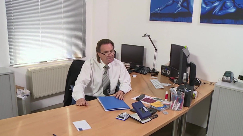 German Porn: Blonde girl fucked in the office