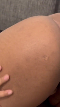 Fucking Sexy Indonesian Woman Poses for Porn