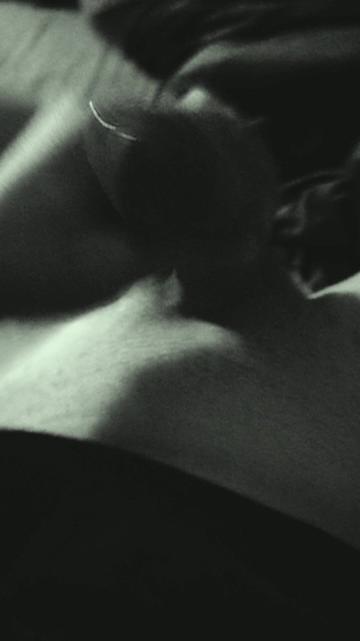 Misses Dickinson and Roughael: Schau zu, wie meine Frau und ich bei unserer heißen...