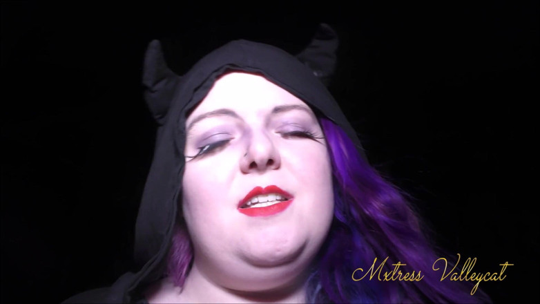 Mxtress Valleycat: The Unholy Soda From My Flesh