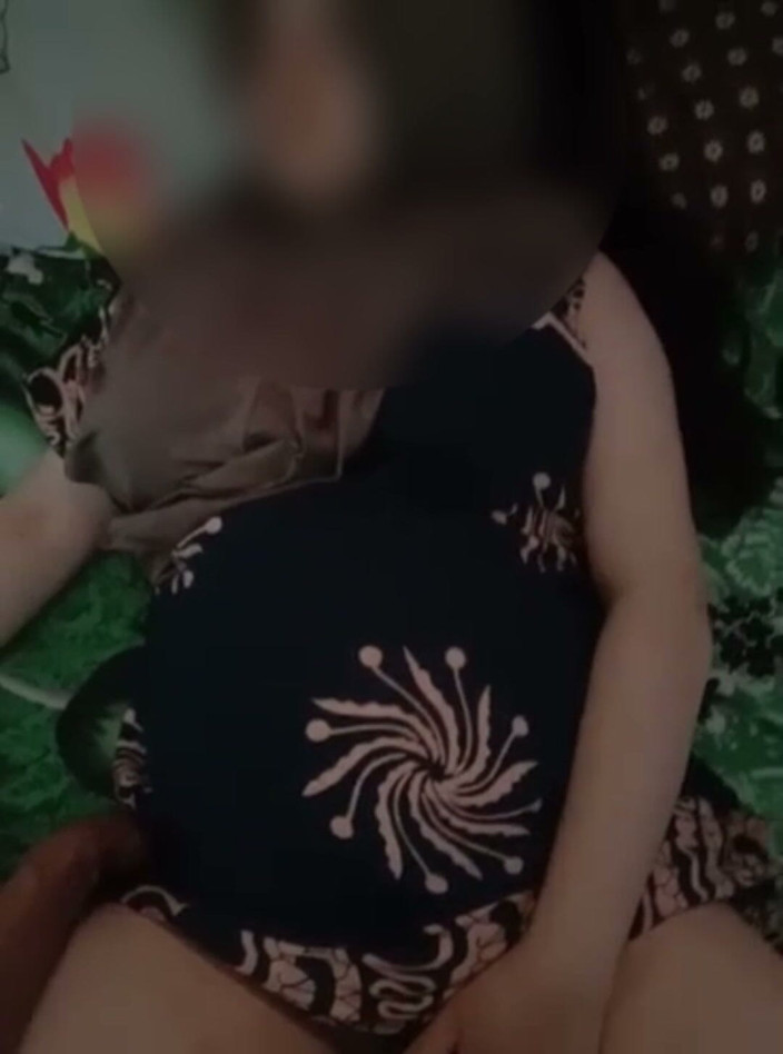 Famly sex: Die seufzer des Dorfmädchens in Hijab sind sehr lecker