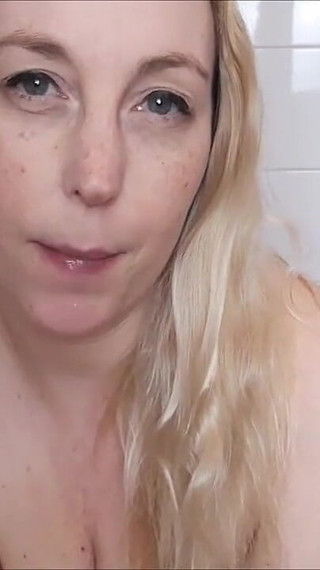 Thumbnail of Pee-instruction! Pee Like Me