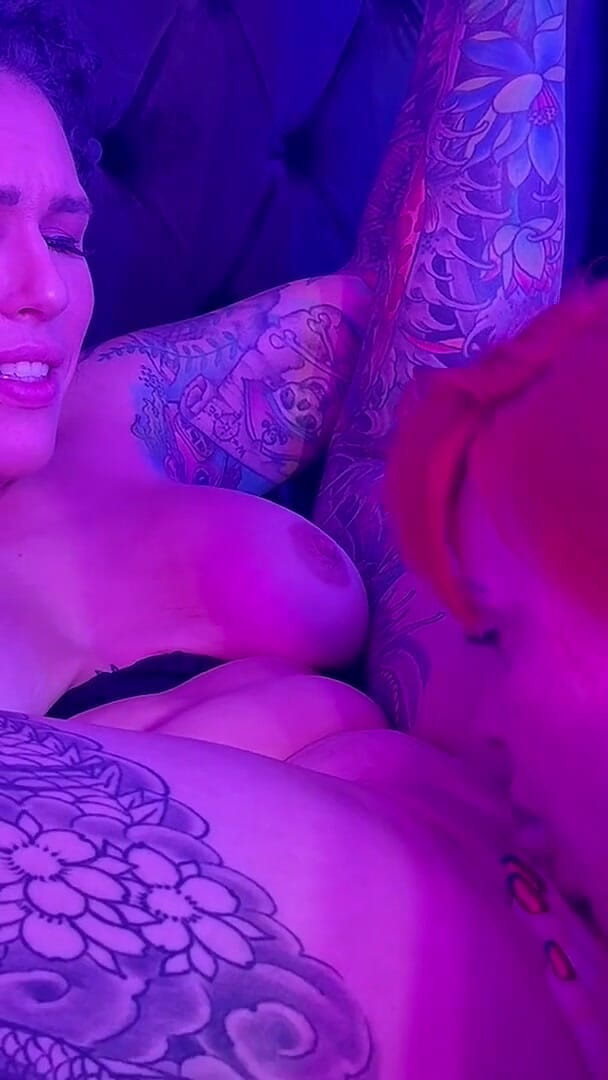 Bianca Bailee: Intense Passionate Lesbian Sex Bianca Bailee &amp; Jesse Switch