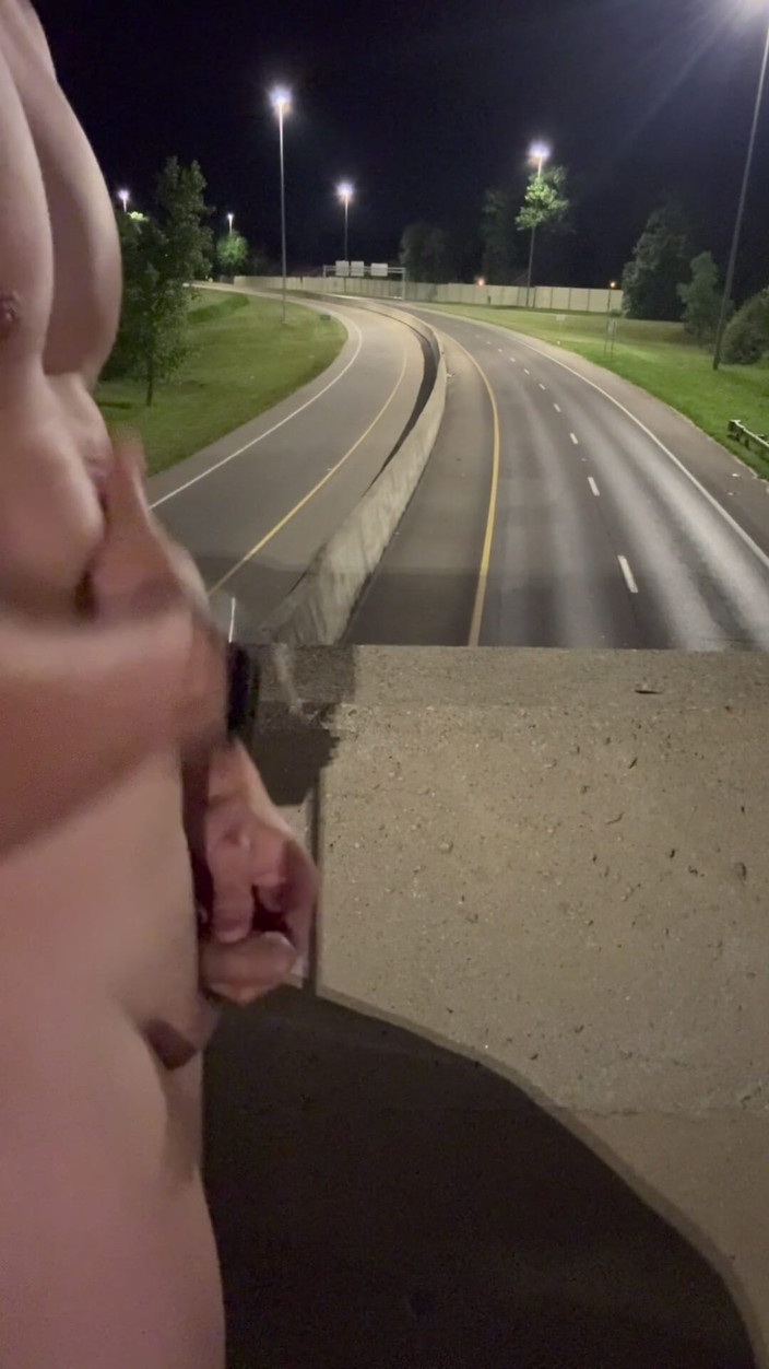 Barenakedmuscles: Asian Muscle Hunk Strips Naked on the Bridge - Ripped Flexing &amp;...