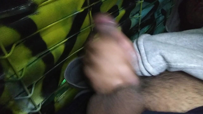 AlexAlejandro13: Show De Pipi &amp; Semen