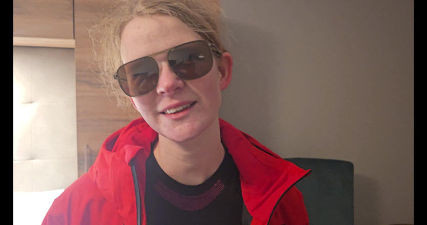 Bikergirl_97: Apres ski-escapades met harde ao-neukpartij en onbeschermde poesje inseminatie