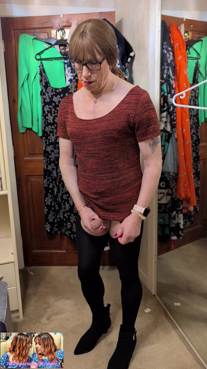 Fiona of Delights: Mi madrastra tiene un pene