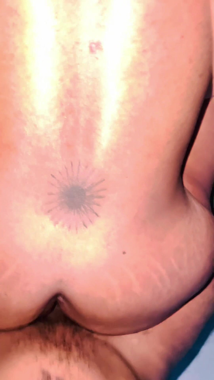 Pilar: Fickt mich richtig hart und reich, mein Arsch