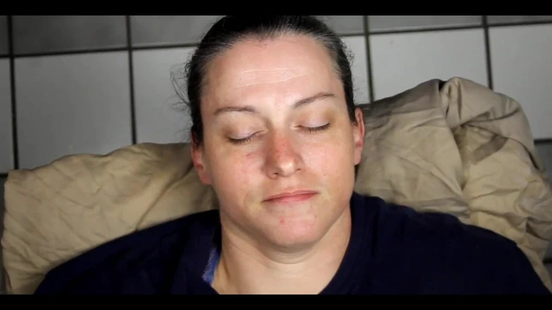 Dirty Dees: Huge Homemade Facial Blasting Right in Her Eyes!