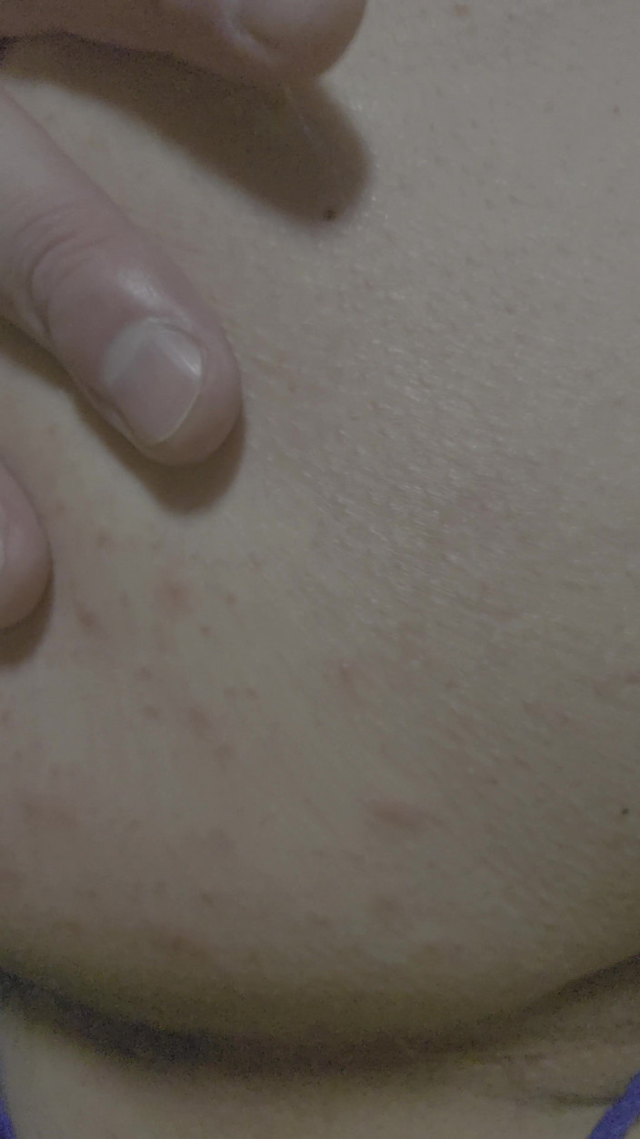 ALISA_XxX_: Alice kafeste klitorisine mastürbasyon yapıyor