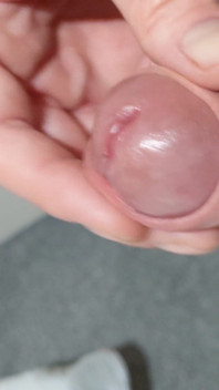 Nua lenta se masturbando, afiando, close-up gozando - Rockard Daddy