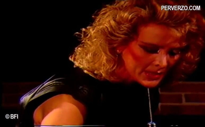 Hardcore slave sex: Lezdom vintage BDSM