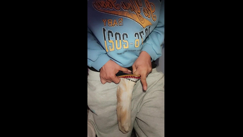 SmokedAlloy2: DJ-бро залежний від брудних шкарпеток