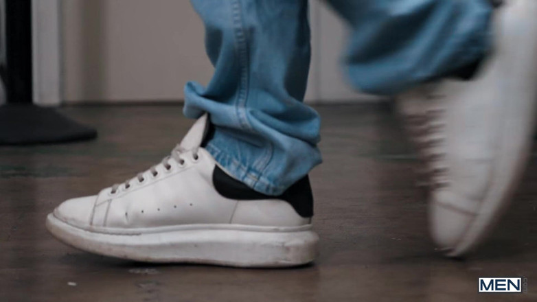 Men network: Hombres calientes para la votación - Joey Mills, Cole Connor