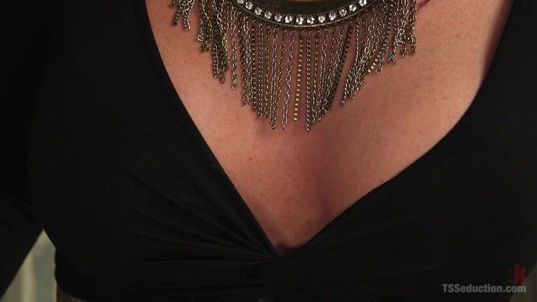 TS Seduction by Kink: Reżyserzy filmowi TS pracuje z aktorami ze swoim gigantycznym twardym...