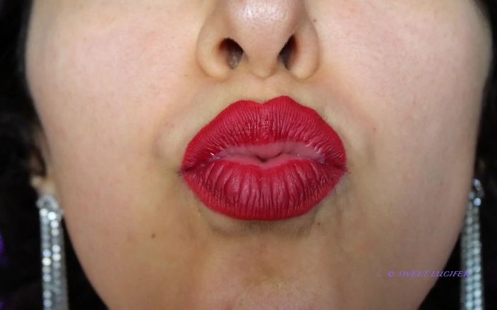 Rebecca Diamante Erotic Femdom: 用我的嘴唇做爱