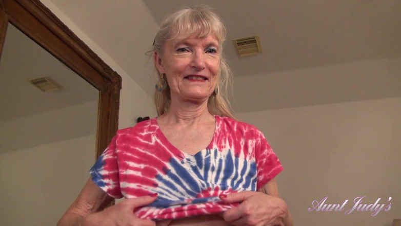 Aunt Judy's: AuntJudys - 69살 텍사스 아마추어 GILF Diane 따먹기(POV 핸잡)