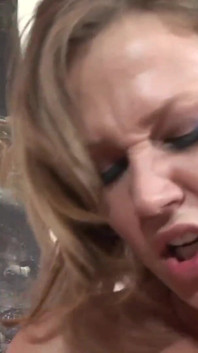 Nikki Sexx Blonde Teen With Big Tits Loves To Give Blowjob And Fuck Big Cocks