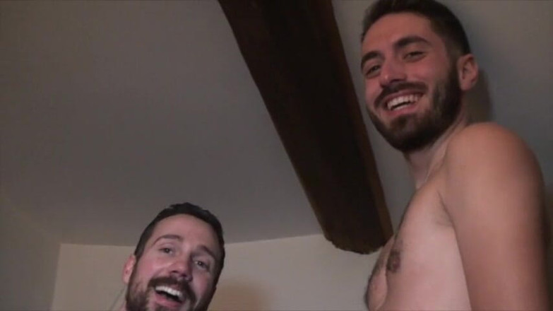 Gaybareback: หมีเกย์โดนไอ้ตรงควยยาวยัดรู