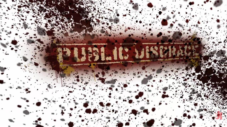 Public Disgrace by Kink: スモーキングホットなブロンドが公共のバーでセックスされる