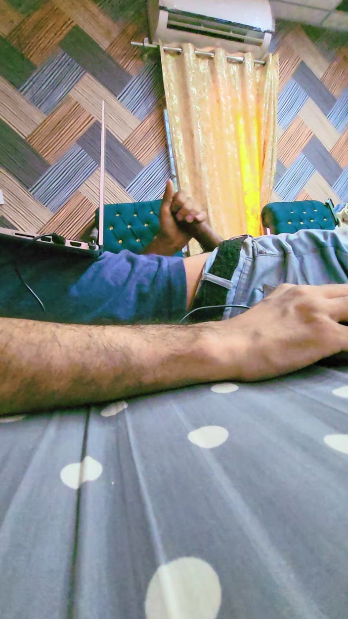 Zaid Valen: Jerking off Pakistani Boy Masturbate