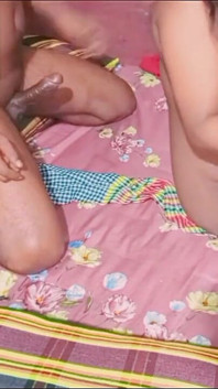 I Had Sex with an Indian Slim Girl. Her Figure Is as Beautiful as She Looks.
