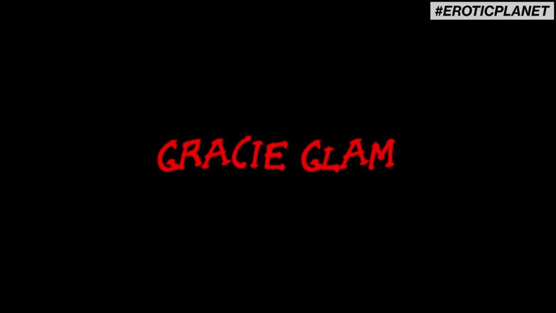 Erotic Planet X: Gracie Glam gets her mouth filled with huge dick and...