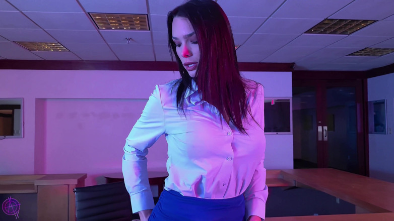 Nicky Rebel: Без ліфта і тренування не робиться без хорошого траха 4k
