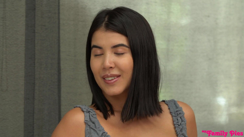 My family pies: Step Sis Steals My Girlfriends - S16:e6