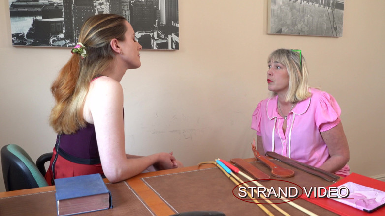 Sarah Stern: L’prof stagiaire regrette
