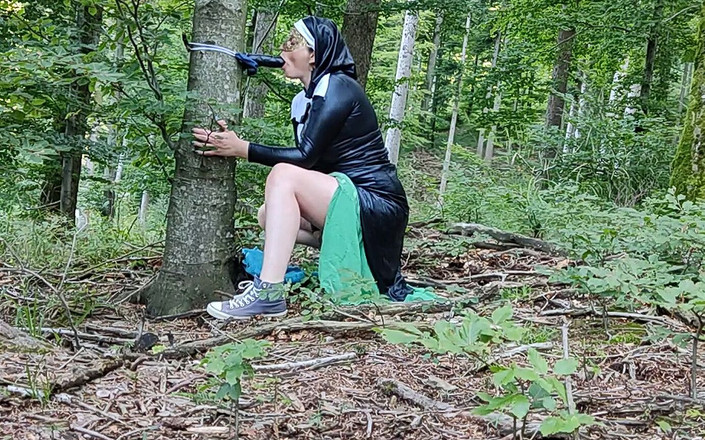 Toilet Mommy: Přírodní hloupá manželka mrdka děvka šuká hračku narozenou k použití