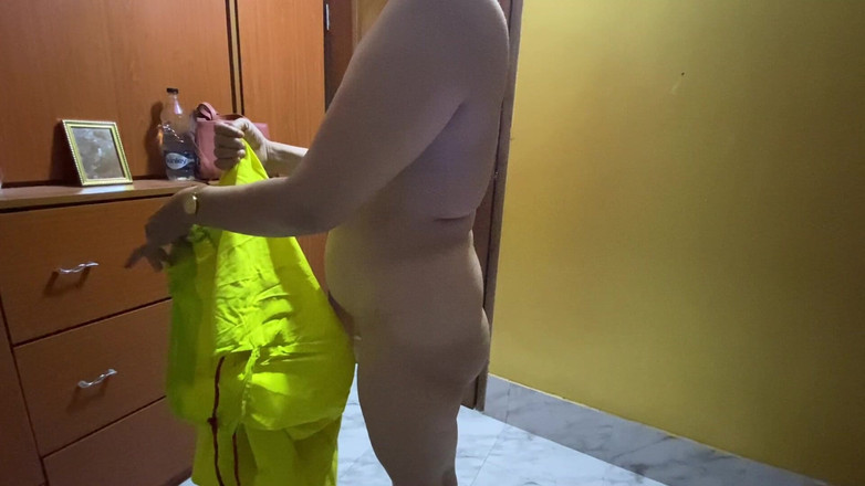 Tasnim Zara: Wanita Bengali bersiap-siap untuk berbelanja