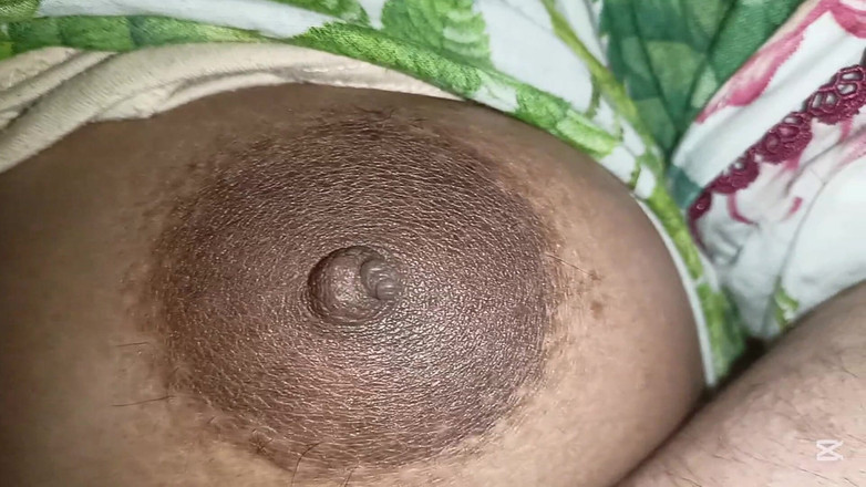 Faryal: Paquistanesa buceta apertada fodendo close-up