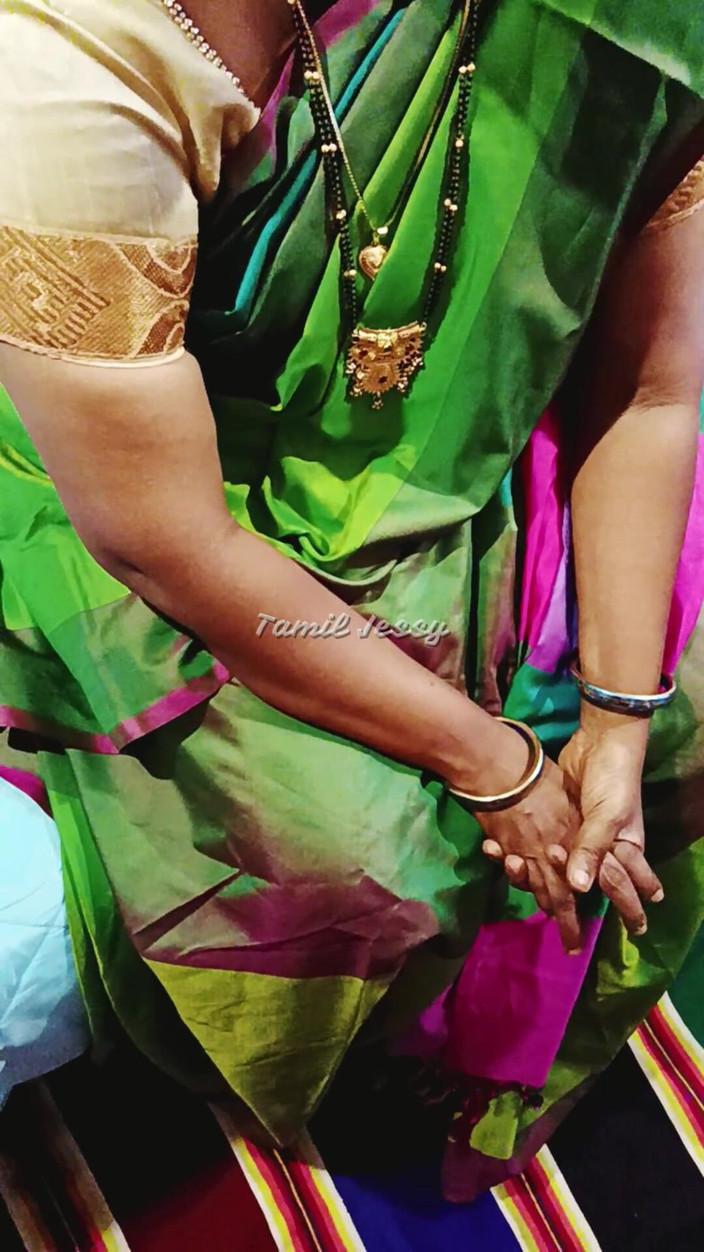 Tamil Jessy: Cumnata dulce