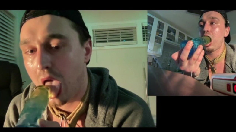 nomadgetglad: Trébuchée et tombée sur un gode