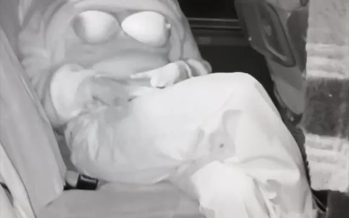 Mature_cunt: MILF masturbates crossed legs in night bus