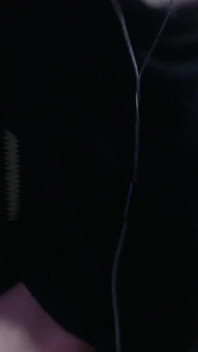 Geile kerel met enorme enorme lul grote lading. Heet klaarkomen