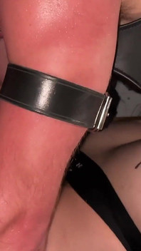 Výstřik Mrdky V Dodávce White Muscle Stud Zabere Nálože Anonů