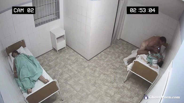 Ghost-Porn: Ghost Porn 1 - část 9 Exorcismus absolventa