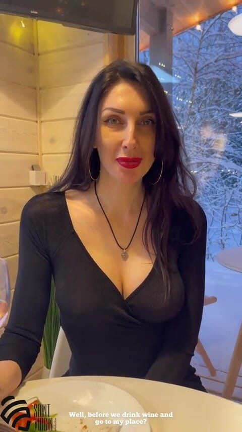 LizaVirgin: Ik nodigde mijn stiefmoeder uit in een restaurant en werd...