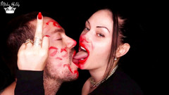 Goddess Misha Goldy: Kompilace červených rtěnek a škádlení rtů! 50$ místo původní ceny 85$