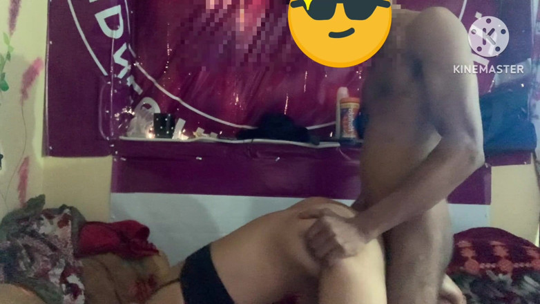 Jackxx: Indiana fofa namorada geme alto